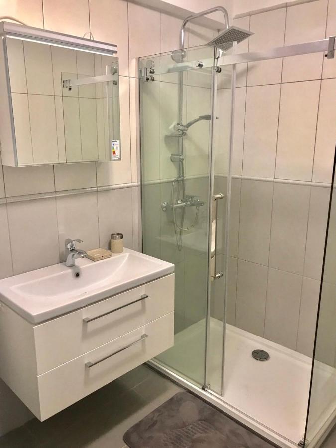 Lux Apartments Krasići Ngoại thất bức ảnh
